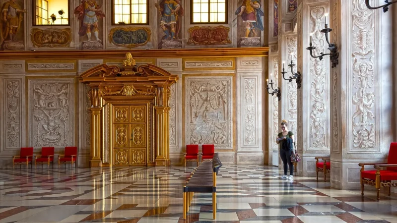 Dulux Kolory Świata Złoto Cejlonu 5L