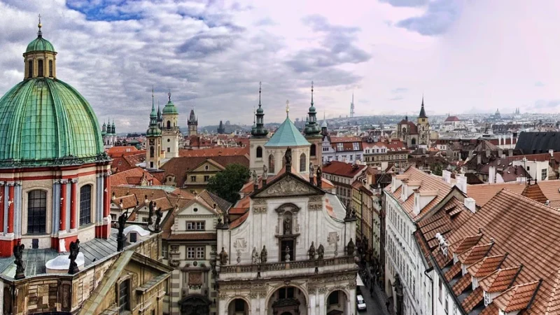 Fototapety.Pl Dachy Budynków W Pradze Okleina Na Ścianę 250x250cm Magicstick