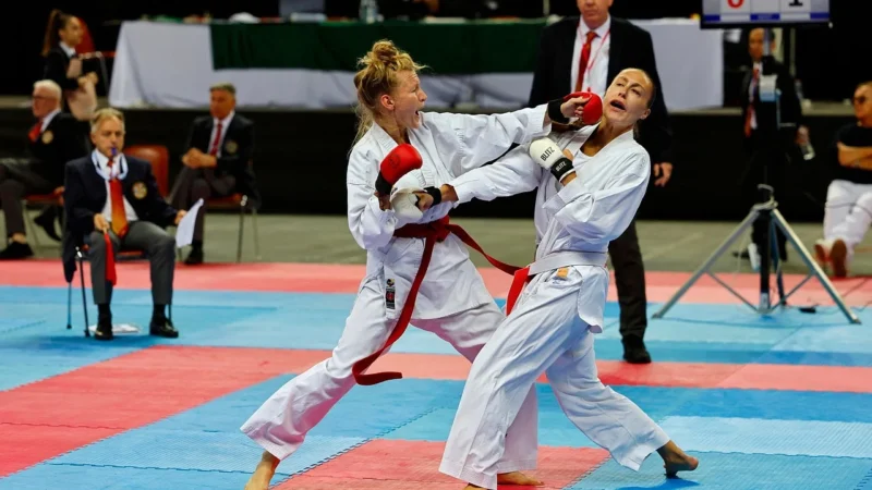 Fototapety.Pl Karate Trening Japonia Fototapeta Samoprzylepna 250x250cm Magicstick