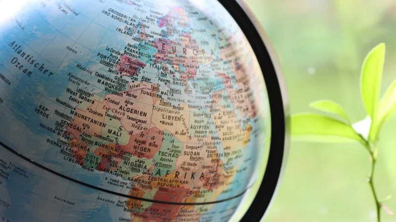 Fototapety.Pl Mapa Europy Polska Flaga Pionek Fototapeta Na Ścianę 250x250cm Magicstick