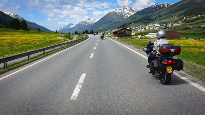 Fototapety.Pl Motocykl Zaparkowany Na Górskiej Drodze Fototapeta Ścianę 250x250cm Fizelina