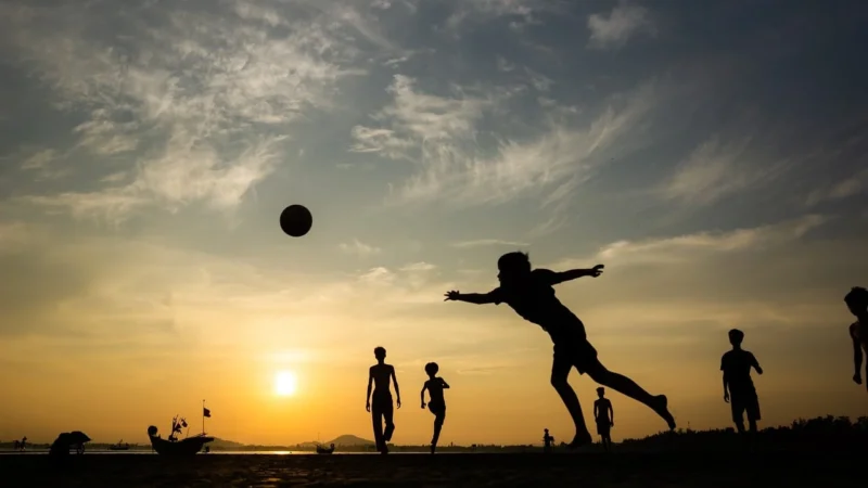 Muralo Fototapeta 3D Sport Piłka Nożna W Ścianie 180×120