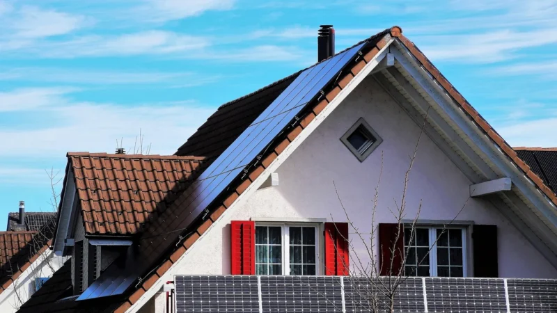 Zestaw solarny 30W PWM 10A USB